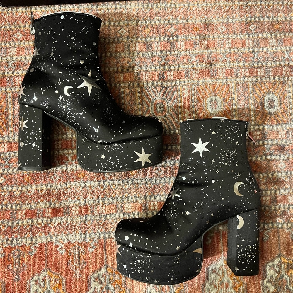 Current Mood Stars Booties - Festival or Burning Man